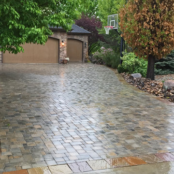 Lafayette, CO Traditional Flagstone & Paver Front Entry