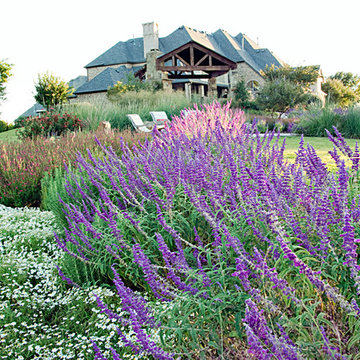 Lakeside Garden - Custom Landscaping - Highland Village, TX