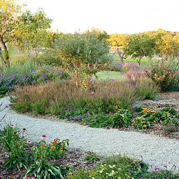 Lakeside Garden - Custom Landscaping - Highland Village, TX