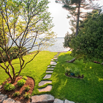 Lakeside Gardens