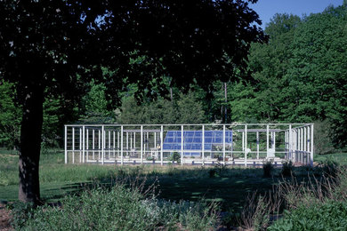 Lakeside Greenhouse and Garden