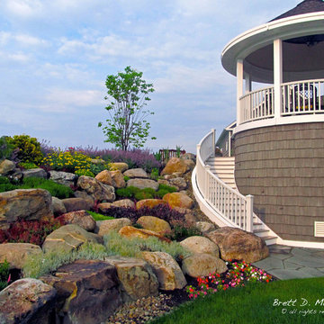 Lakeside Lookout