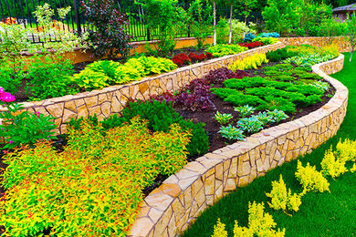 Inspiration for a modern landscaping in Houston.