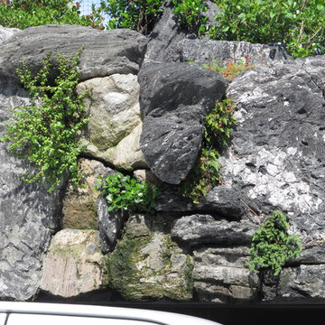 Landscaping rock walls in South Florida