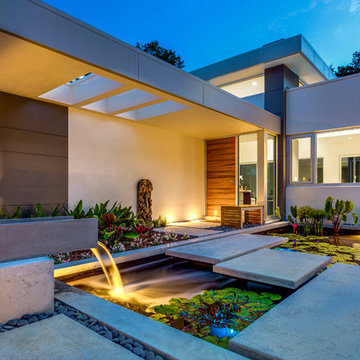 Lotus House – Outdoor Lighting