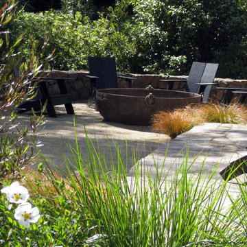 Low Maintenance Contemporary Garden with Fire Pit - replaced  lawn with DG
