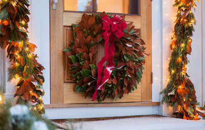 How to Create a Festive Entry for the Holiday Season