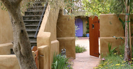 Lay of the Landscape: Mediterranean Garden Style