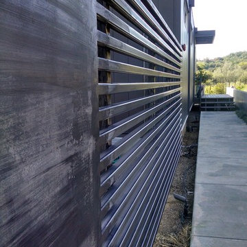 Metal Fence build