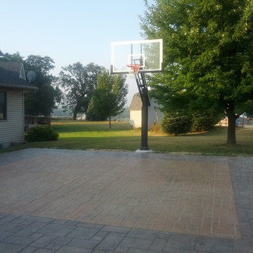 Michael W's Pro Dunk Platinum Basketball System on a 30x30 in Tiffin, IA