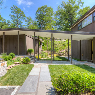 Mid-Century Architecture With Beautiful Landscaping