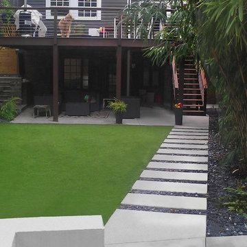 Mid-Century Modern Backyard