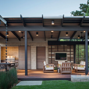 Mid-Century River House
