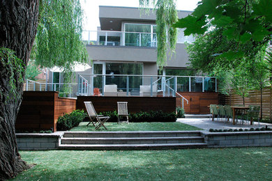 This is an example of a modern landscaping in Toronto.