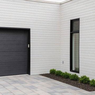 Modern Driveway Design inn Cowansville, QC