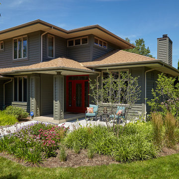 Modern Front Landscape - New Berlin