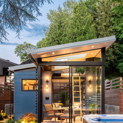 This is an example of a contemporary landscaping in Seattle.