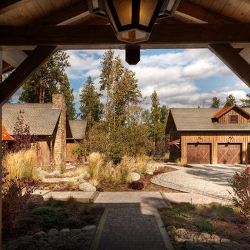 Mountain Living-Rocky Mountain Homes