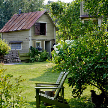 My Houzz: Layers of Patina and an Artist’s Touch in a New York Colonial
