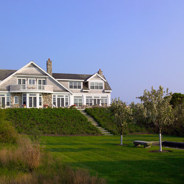 Nantucket Residence Exterior with deck