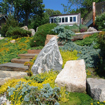 Narragansett Bay Overlook Gardens-Hillside Gardens