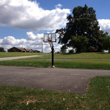 Nathan L's Pro Dunk Silver Basketball System on a 27x31 in Owensboro, KY