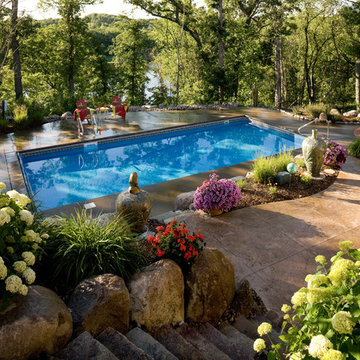 Natural Backyard Atmosphere – Petite and Shady Swimming Pool