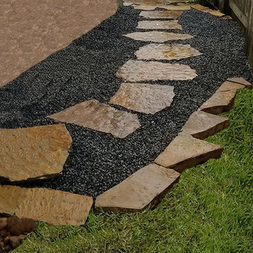 Natural Stone and Gravel Path