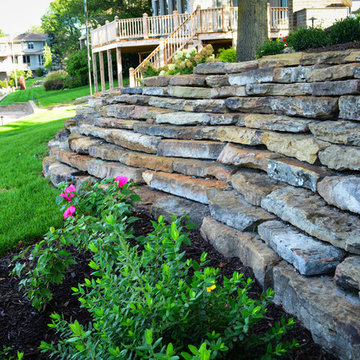 Natural Stone Wall and Retaining Wall