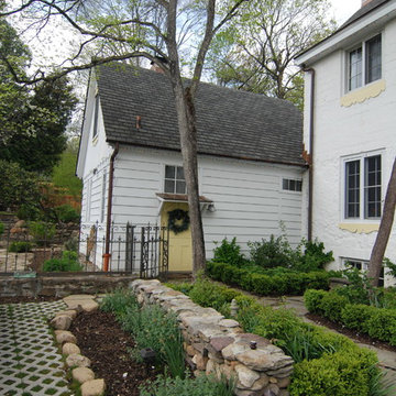 New York Dutch Colonial Restoration