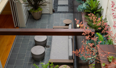 3 Enticing Side Yards That Encourage Outdoor Lingering