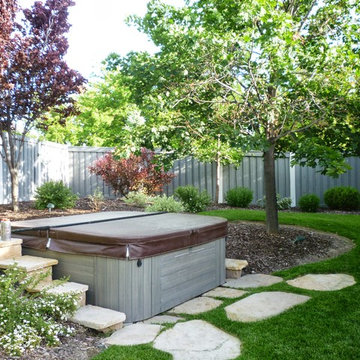 Hot Tub With Retaining Wall