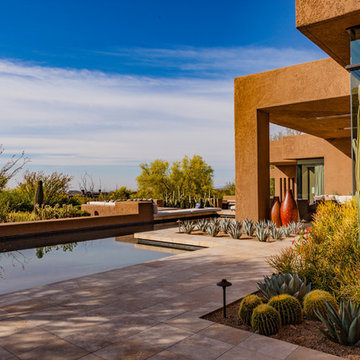 North Scottsdale Contemporary | Rear Yard Planter