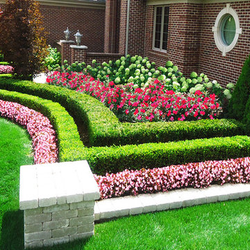 Novi Front yard landscape design - Executive landscape Northville, MI