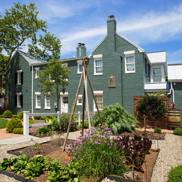 Old Town Alexandria: Recreating a Colonial Garden