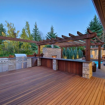 Outdoor Kitchen - City Living at Its Best Project