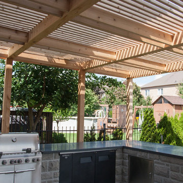 Outdoor kitchen enclosure