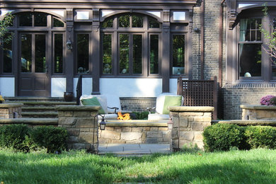 This is an example of a transitional landscaping in Cleveland.