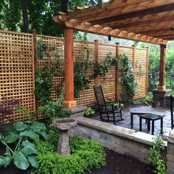 Outdoor Room with Privacy Screen