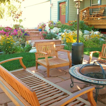 PATIO FRONT YARD
