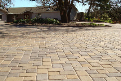 Inspiration for a huge traditional concrete paver driveway in San Francisco.