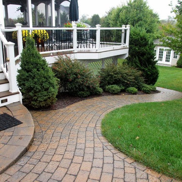 Paver Walkway and Curved Front Landing