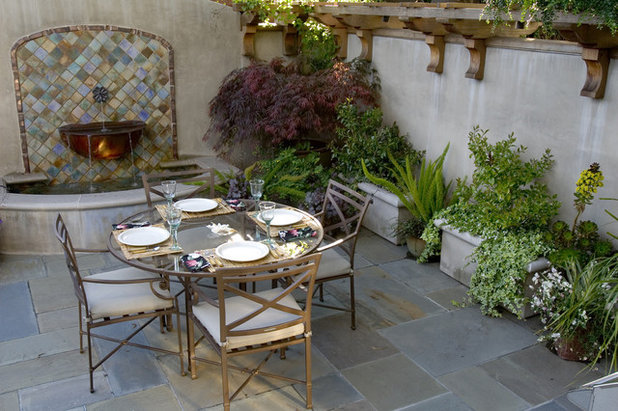 Traditional Patio by Pedersen Associates