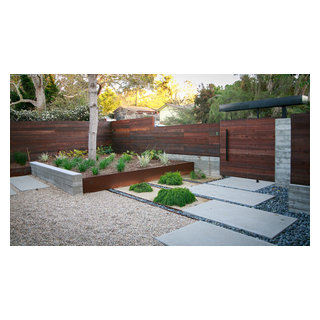 Pivot 2 - Modern - Landscape - San Diego - by Land Aesthetic | Houzz