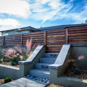 Point Loma Entry & Courtyard - Horizontal Wood Slat Fence