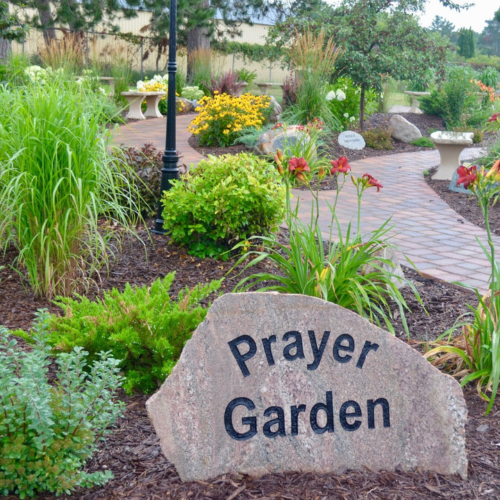 Prayer Garden Photos & Ideas Houzz