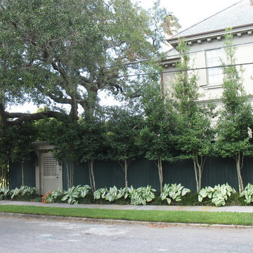 Private gardens in New Orleans