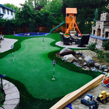 Putt, Putt, Play!