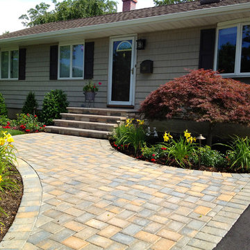 Ranch House Driveway and Front Entry Paving installation