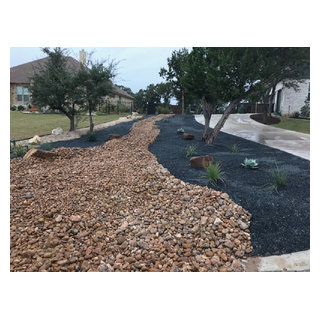 Rock Landscaping Design Ideas - Austin, TX - Modern - Landscape